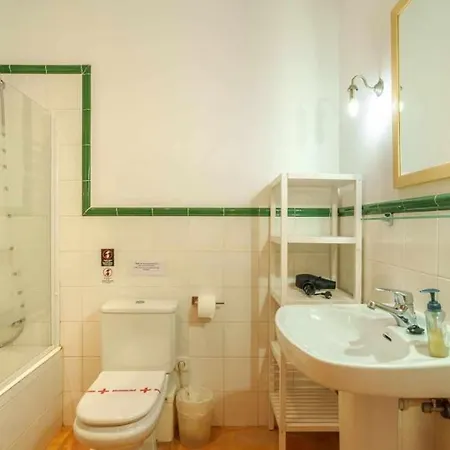 Holiday home Lujosa Cerca Del Mar Piscina & Aacc